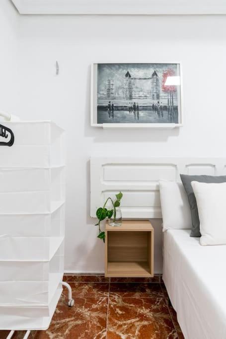 סביליה Santa Justa Urban Apartment מראה חיצוני תמונה