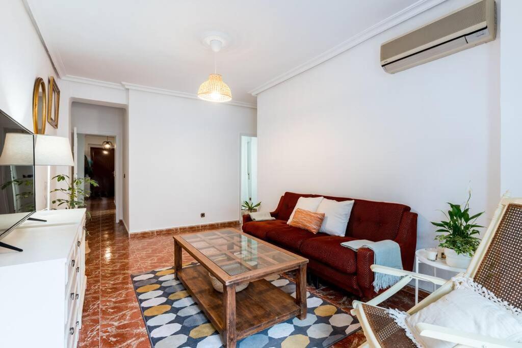 סביליה Santa Justa Urban Apartment מראה חיצוני תמונה